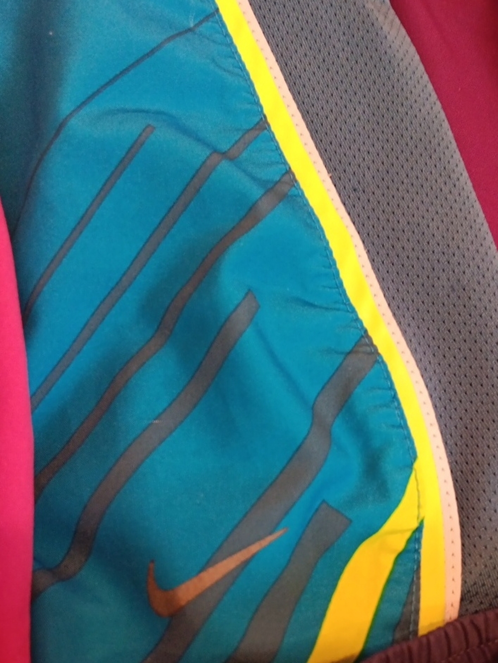 Lot of 7 Athletic Shorts - Picture 4 of 8
